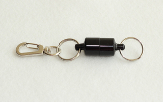 magnetic net holder with clip